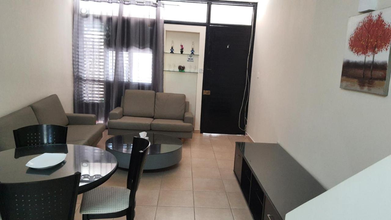 Lovely 2 Bedrooms In The Tourist Area In Paphos . Zewnętrze zdjęcie